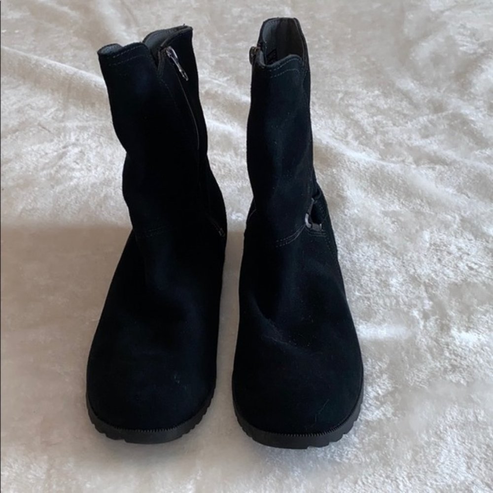 Black Teva Segundo mid calf black boots NWOT 9.5